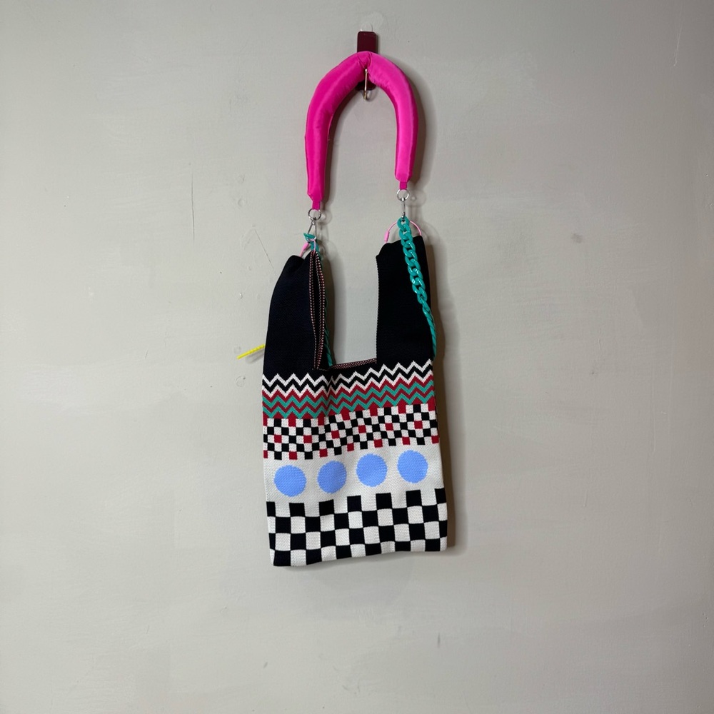 Colorful Geometric Patterned Bag - image 5